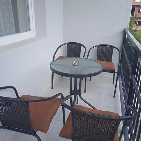 Mal Apartment